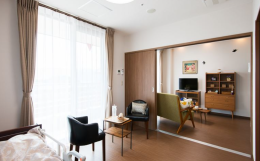 サービス付き高齢者向け住宅憩いの里鴻之台ケアホームの施設画像